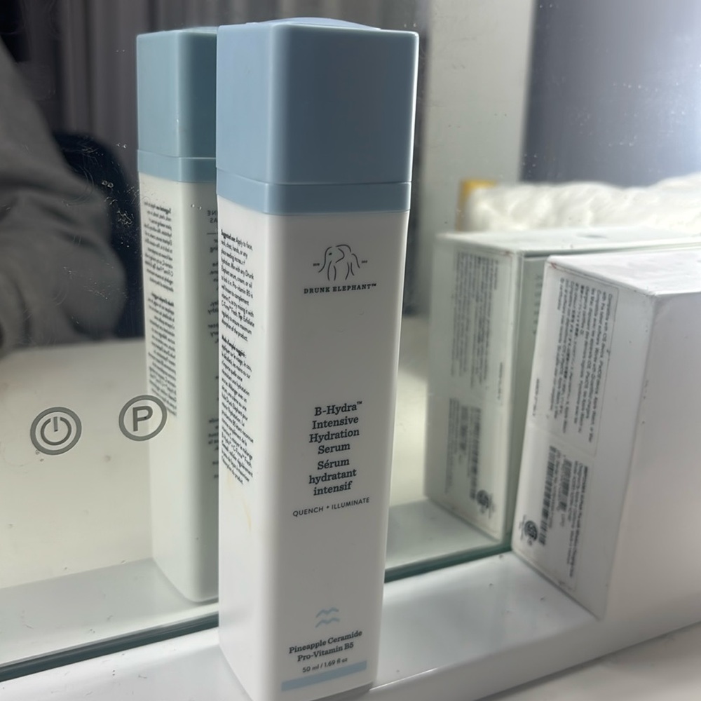 Drunk elephant b hydra serum